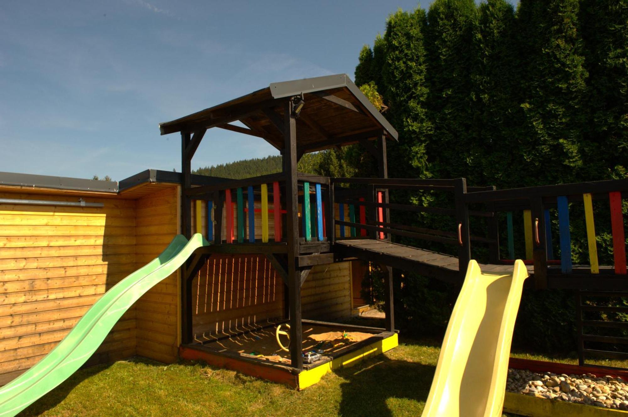 Apartmany Velke Karlovice Exterior photo